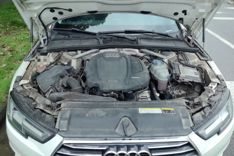 Used Audi A4L 2018 30th Anniversary Edition 40 TFSI Trendy Model Engine Bay