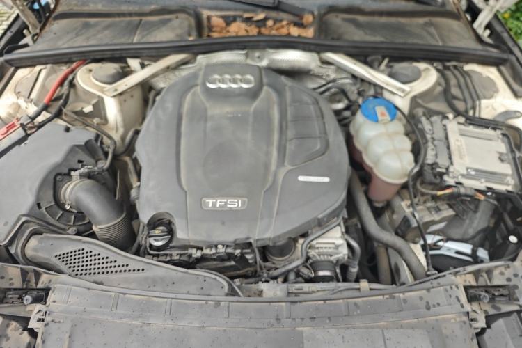 Used Audi A4L 2018 30th Anniversary Edition 40 TFSI Trendy Model Engine Bay