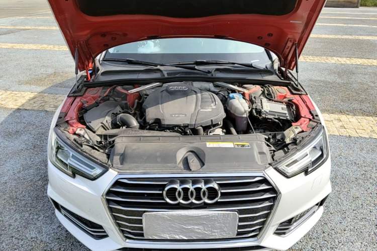 Used Audi A4L 2018 30th Anniversary Edition 40 TFSI Trendy Model Engine Bay