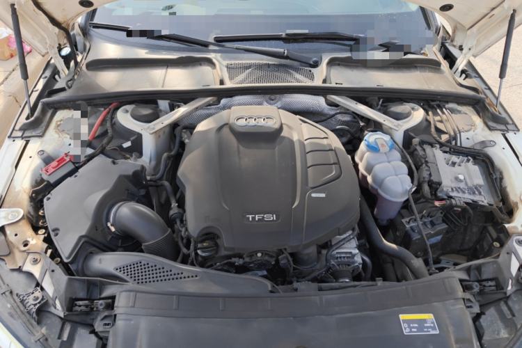 Used Audi A4L 2018 30th Anniversary Edition 45 TFSI quattro Individual Sport Edition Engine Bay