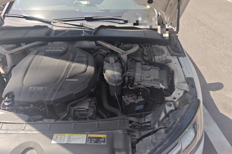Used Audi A4L 2018 30th Anniversary Edition 45 TFSI quattro Individual Sport Edition Engine Bay Left