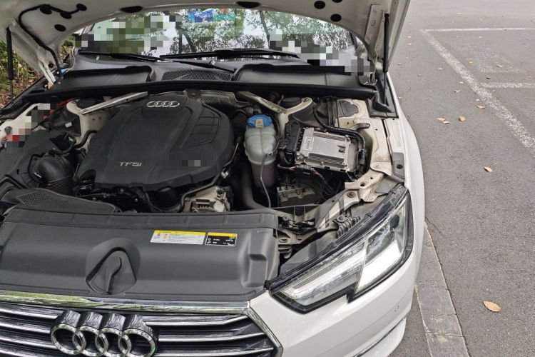 Used Audi A4L 2018 30th Anniversary Edition 40 TFSI Trendy Model Engine Bay Left