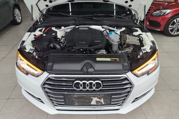 Used Audi A4L 2018 30th Anniversary Edition 40 TFSI Trendy Model Engine Bay