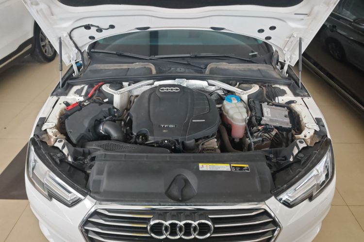 Used Audi A4L 2018 30th Anniversary Edition 40 TFSI Trendy Model Engine Bay