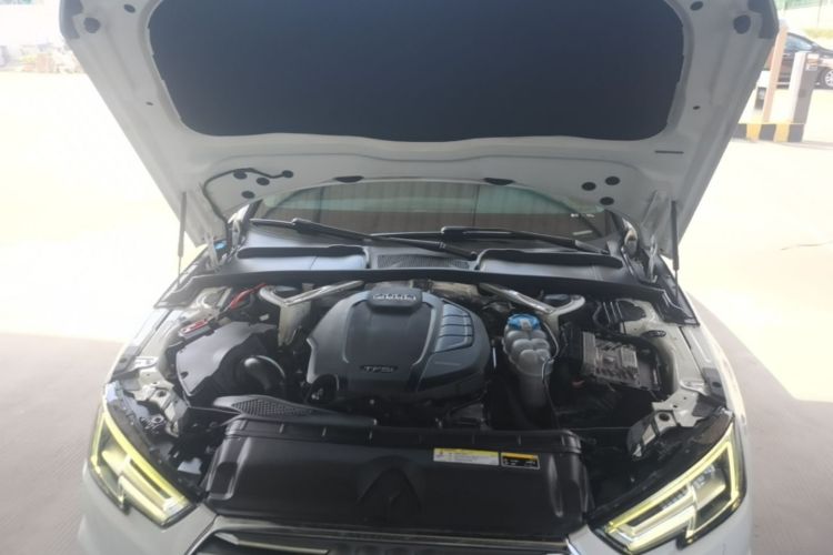 Used Audi A4L 2018 30th Anniversary Edition 45 TFSI quattro Individual Sport Edition Engine Bay