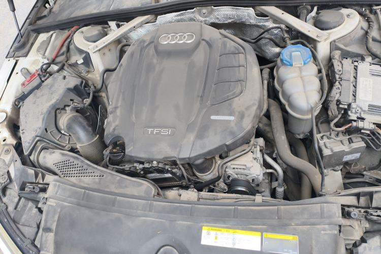 Used Audi A4L 2018 30th Anniversary Edition 40 TFSI Trendy Model Engine Bay
