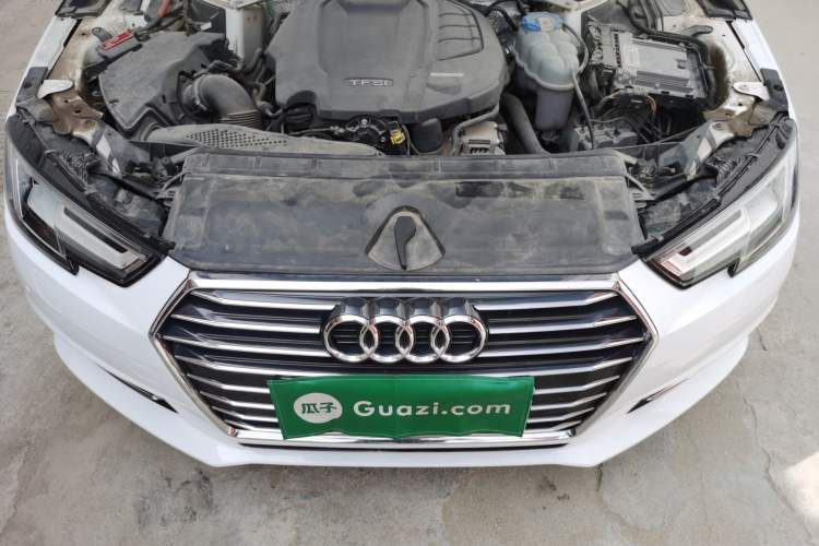 Used Audi A4L 2018 30th Anniversary Edition 40 TFSI Trendy Model Engine Bay