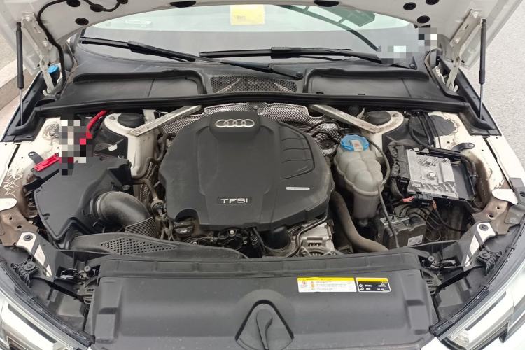 Used Audi A4L 2018 30th Anniversary Edition 45 TFSI quattro Sport model Engine Bay