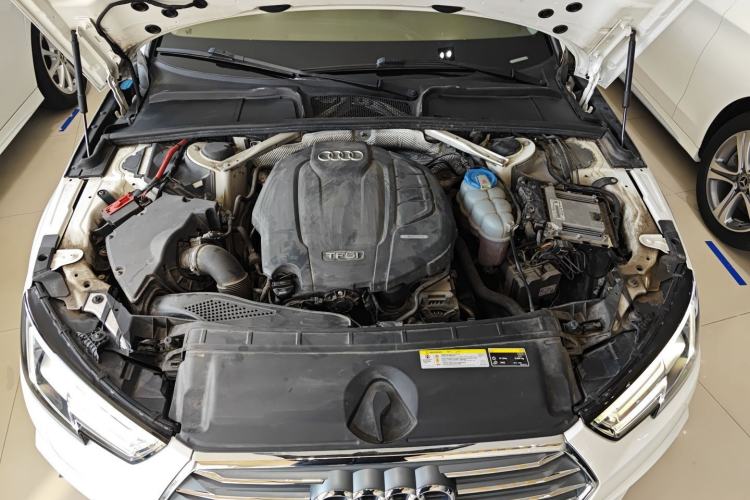 Used Audi A4L 2018 30th Anniversary Edition 40 TFSI Sport Edition Engine Bay