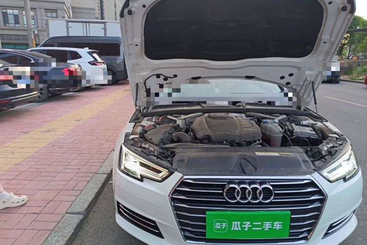 Used Audi A4L 2018 30th Anniversary Edition 40 TFSI Trendy Model Engine Bay Right