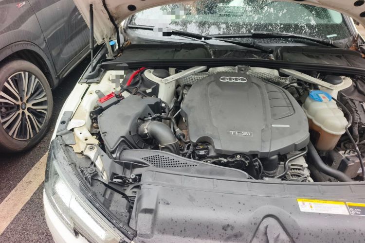 Used Audi A4L 2018 30th Anniversary Edition 40 TFSI Trendy Model Engine Bay Right