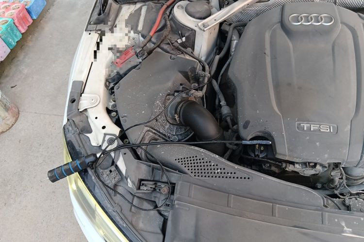 Used Audi A4L 2018 30th Anniversary Edition 40 TFSI Trendy Model Engine Bay Right