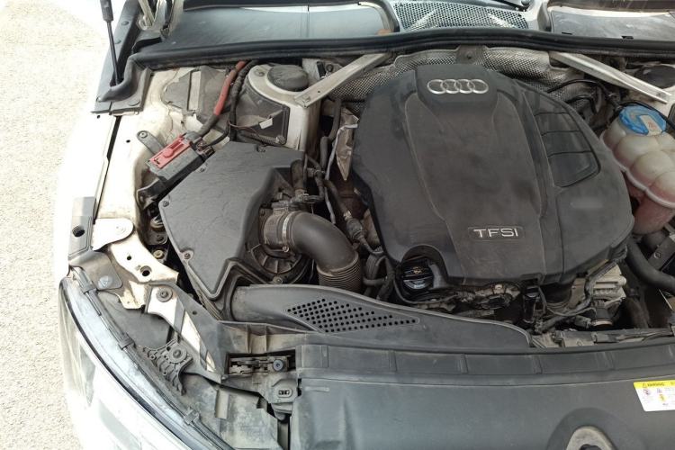 Used Audi A4L 2018 30th Anniversary Edition 40 TFSI Trendy Model Engine Bay Right