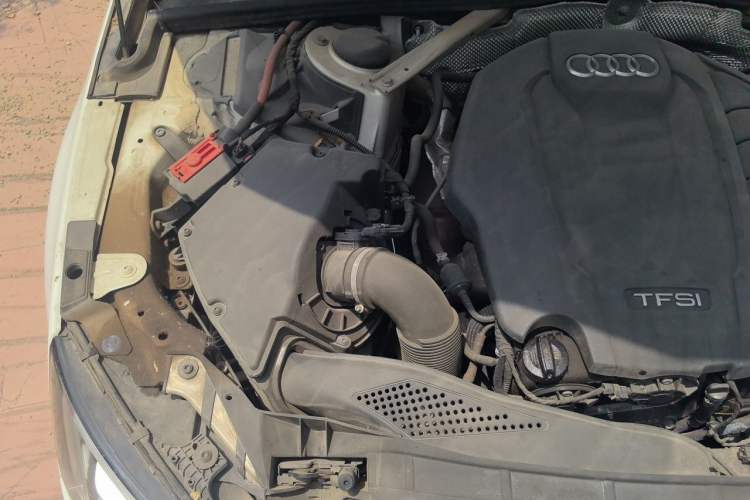 Used Audi A4L 2018 30th Anniversary Edition 40 TFSI Trendy Model Engine Bay Right
