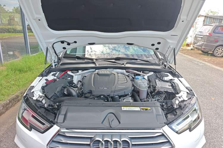Used Audi A4L 2018 30th Anniversary Edition 40 TFSI Sport Edition Engine Bay