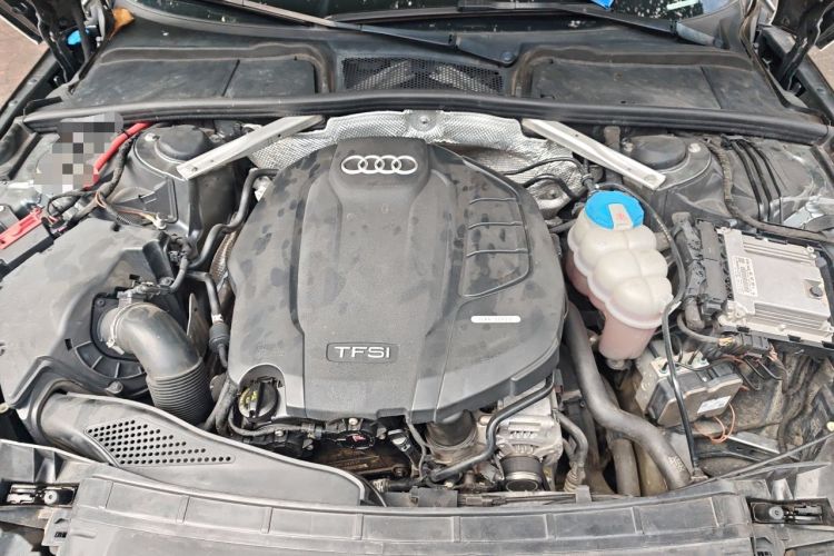 Used Audi A4L 2018 30th Anniversary Edition 40 TFSI Trendy Model Engine Bay