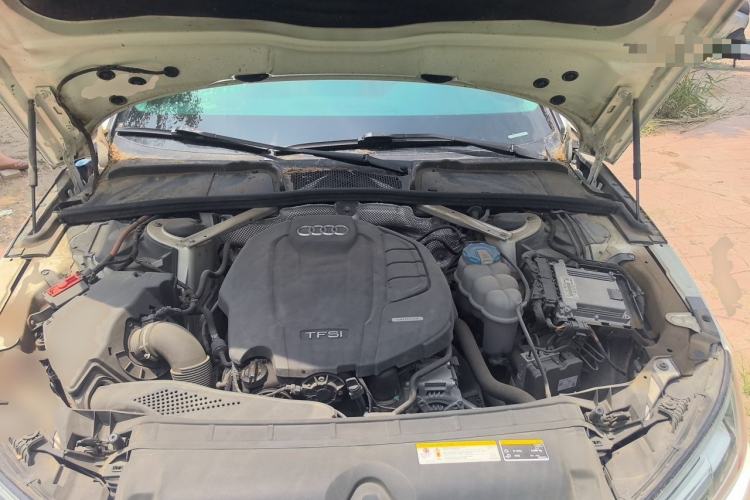 Used Audi A4L 2018 30th Anniversary Edition 40 TFSI Trendy Model Engine Bay