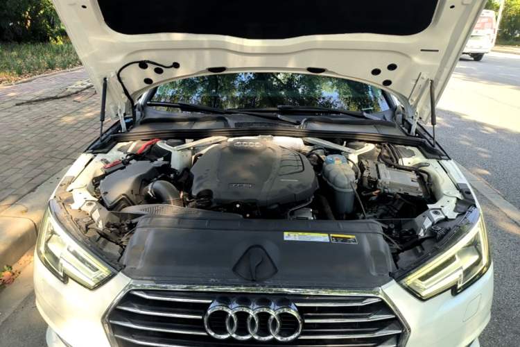 Used Audi A4L 2018 30th Anniversary Edition 40 TFSI Trendy Model Engine Bay