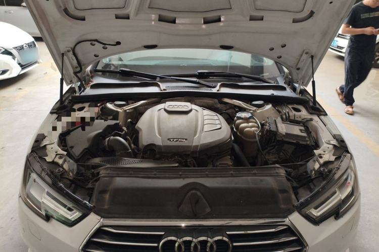 Used Audi A4L 2018 30th Anniversary Edition 40 TFSI Trendy Model Engine Bay