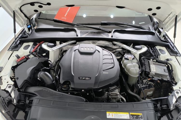 Used Audi A4L 2018 30th Anniversary Edition 40 TFSI Trendy Model Engine Bay
