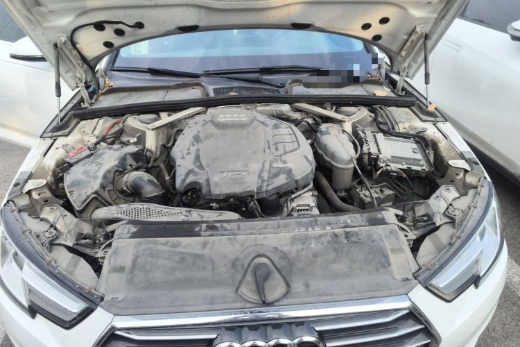 Used Audi A4L 2018 30th Anniversary Edition 40 TFSI Trendy Model Engine Bay