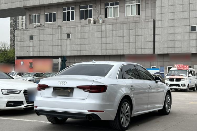 Used Audi A4L 2018 30th Anniversary Edition 40 TFSI Trendy Model Exterior 1