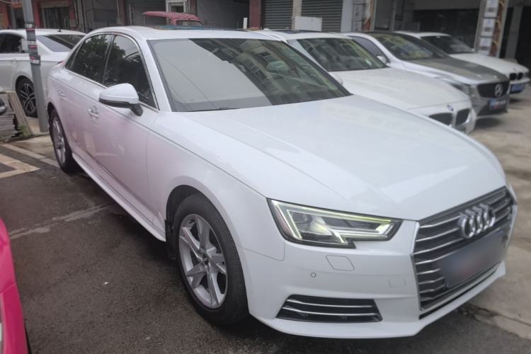 Used Audi A4L 2018 30th Anniversary Edition 40 TFSI Trendy Model Exterior 1