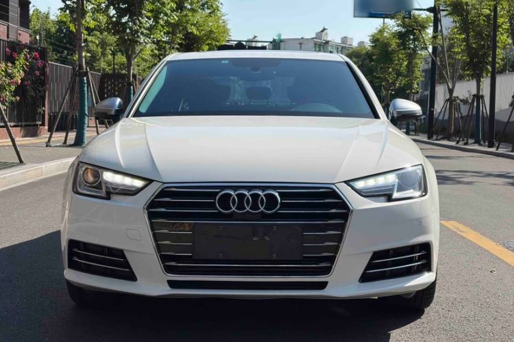 Used Audi A4L 2018 30th Anniversary Edition 40 TFSI Trendy Model Exterior 1
