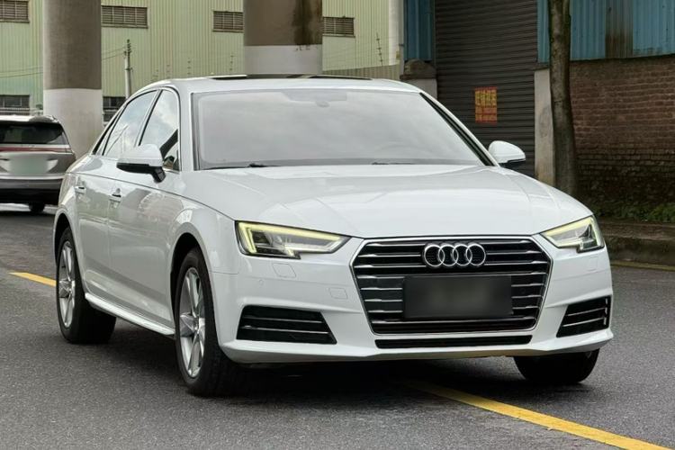 Used Audi A4L 2018 30th Anniversary Edition 40 TFSI Trendy Model Exterior 2