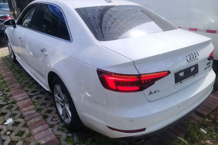 Used Audi A4L 2018 30th Anniversary Edition 40 TFSI Trendy Model Exterior 2