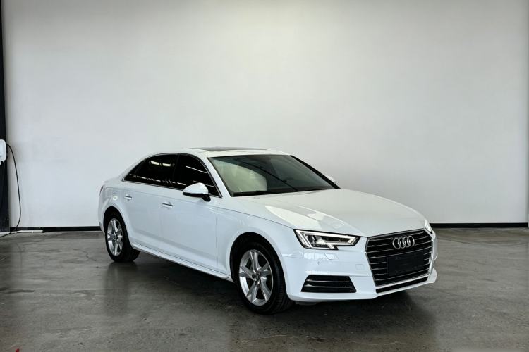 Used Audi A4L 2018 30th Anniversary Edition 40 TFSI Trendy Model Exterior 2