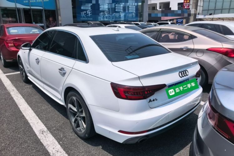 Used Audi A4L 2018 30th Anniversary Edition 40 TFSI Fashion Model Exterior 2
