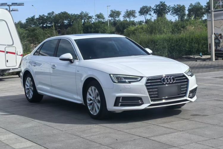 Used Audi A4L 2018 30th Anniversary Edition 40 TFSI Trendy Model Exterior 2