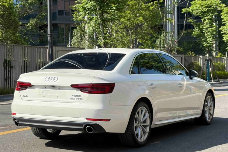 Used Audi A4L 2018 30th Anniversary Edition 40 TFSI Trendy Model Exterior 2