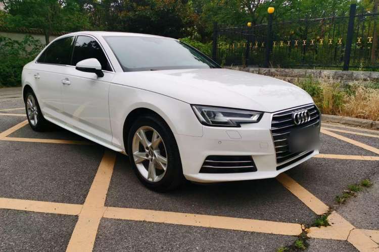 Used Audi A4L 2018 30th Anniversary Edition 40 TFSI Trendy Model Exterior 2