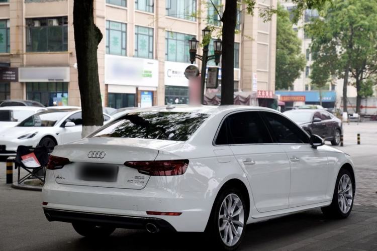Used Audi A4L 2018 30th Anniversary Edition 40 TFSI Trendy Model Exterior 3