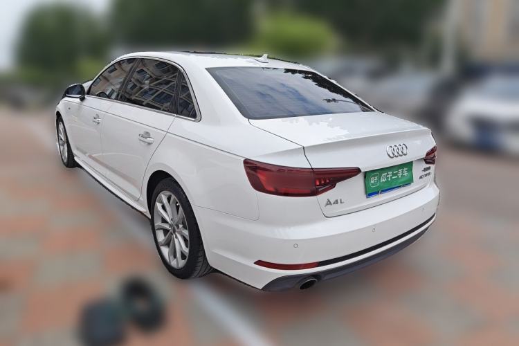 Used Audi A4L 2018 30th Anniversary Edition 40 TFSI Fashion Model Exterior 3