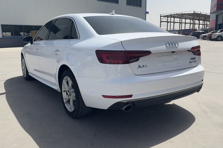 Used Audi A4L 2018 30th Anniversary Edition 40 TFSI Trendy Model Exterior 3