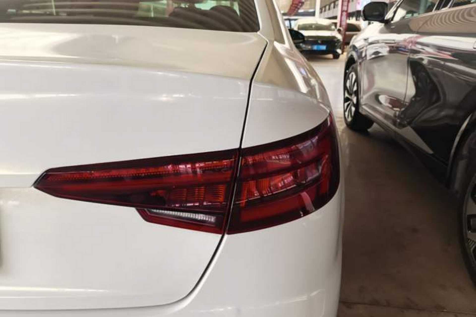 Used Audi A4L 2018 30th Anniversary Edition 40 TFSI Trendy Model Exterior 3