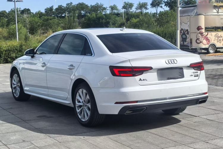 Used Audi A4L 2018 30th Anniversary Edition 40 TFSI Trendy Model Exterior 3