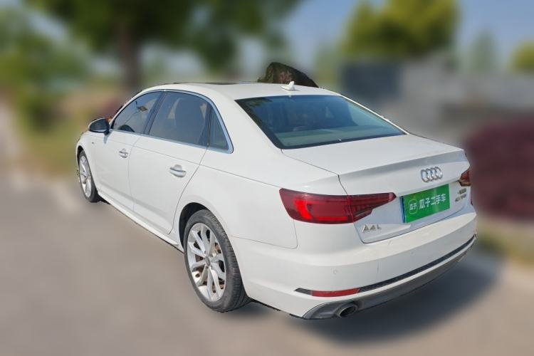 Used Audi A4L 2018 30th Anniversary Edition 40 TFSI Fashion Model Exterior 3