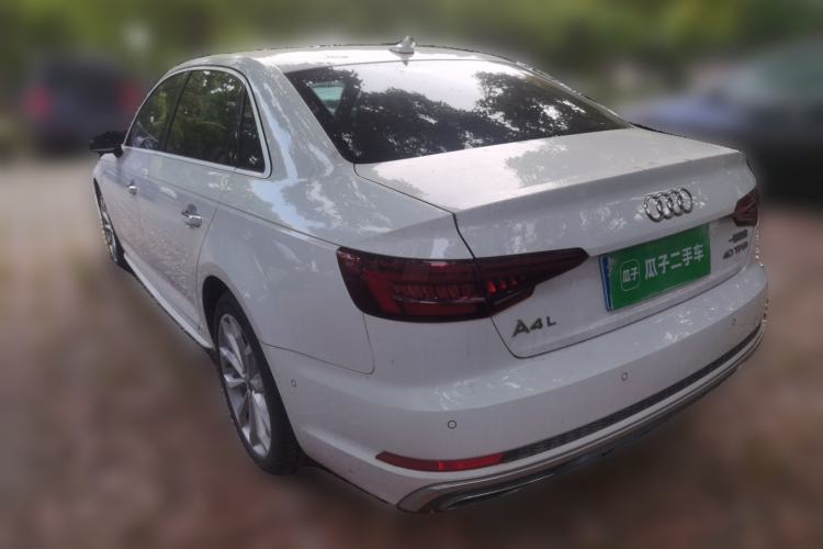 Used Audi A4L 2018 30th Anniversary Edition 40 TFSI Fashion Model Exterior 3