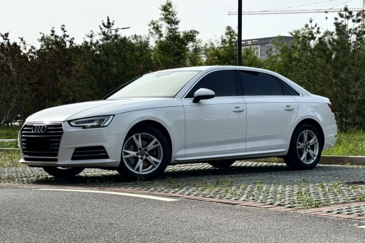 Used Audi A4L 2018 30th Anniversary Edition 40 TFSI Trendy Model Exterior 3