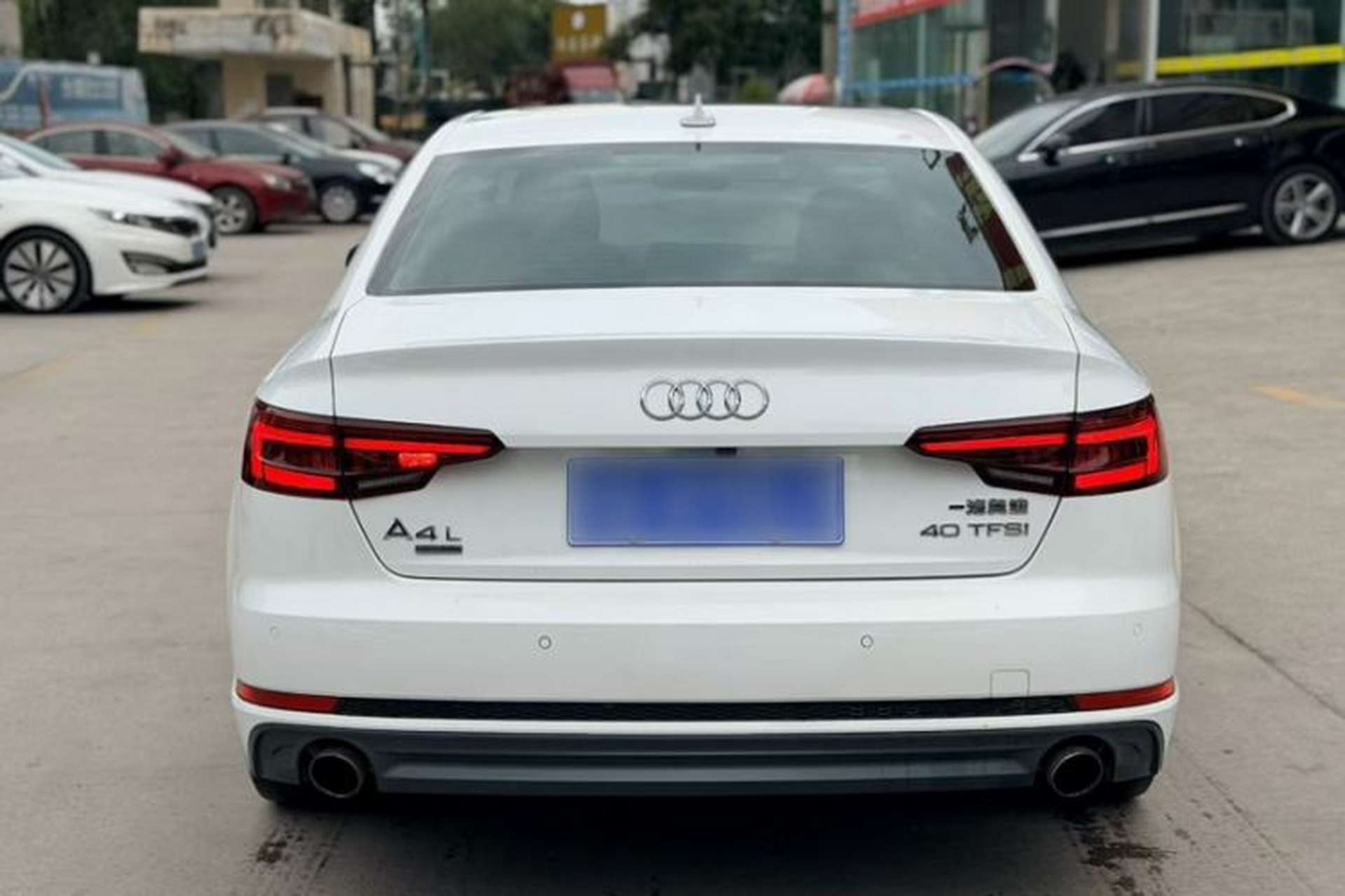 Used Audi A4L 2018 30th Anniversary Edition 40 TFSI Fashion Model Exterior 4