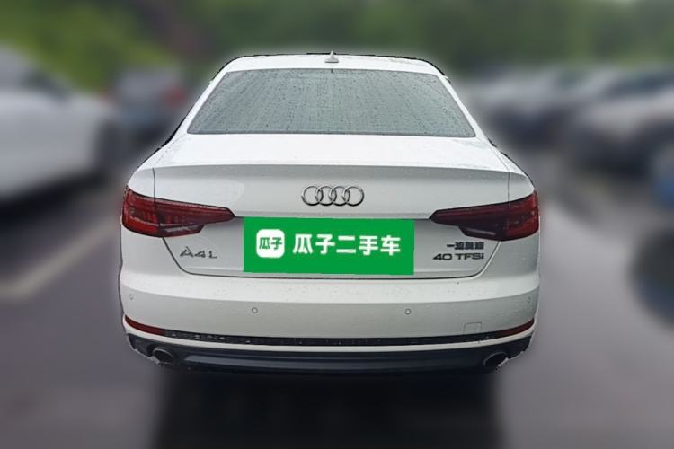 Used Audi A4L 2018 30th Anniversary Edition 40 TFSI Fashion Model Exterior 4