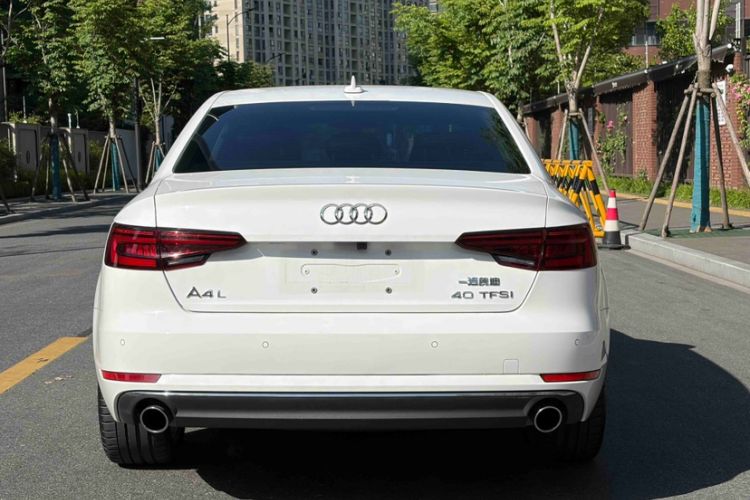 Used Audi A4L 2018 30th Anniversary Edition 40 TFSI Trendy Model Exterior 4