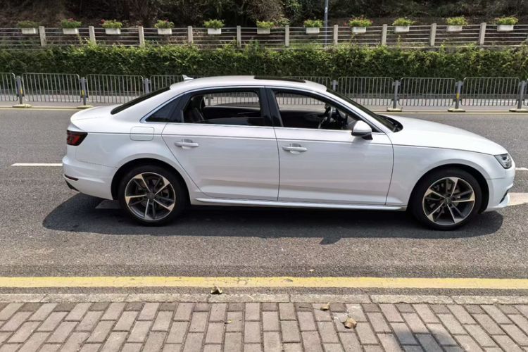 Used Audi A4L 2018 30th Anniversary Edition 40 TFSI Trendy Model Exterior 5