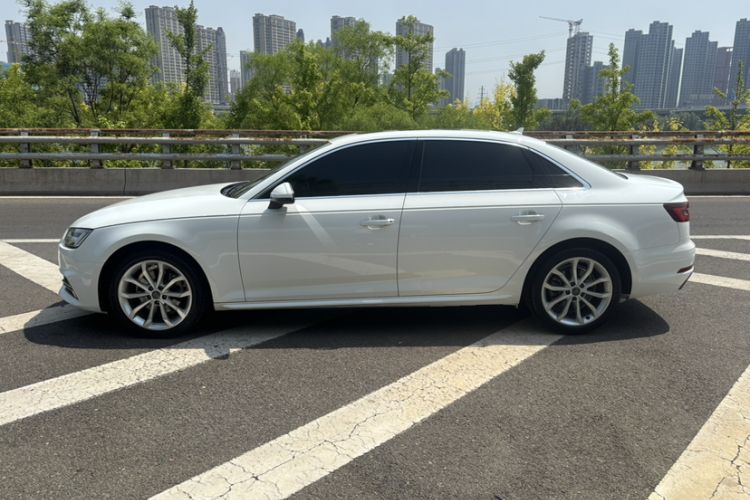 Used Audi A4L 2018 30th Anniversary Edition 40 TFSI Fashion Model Exterior 5