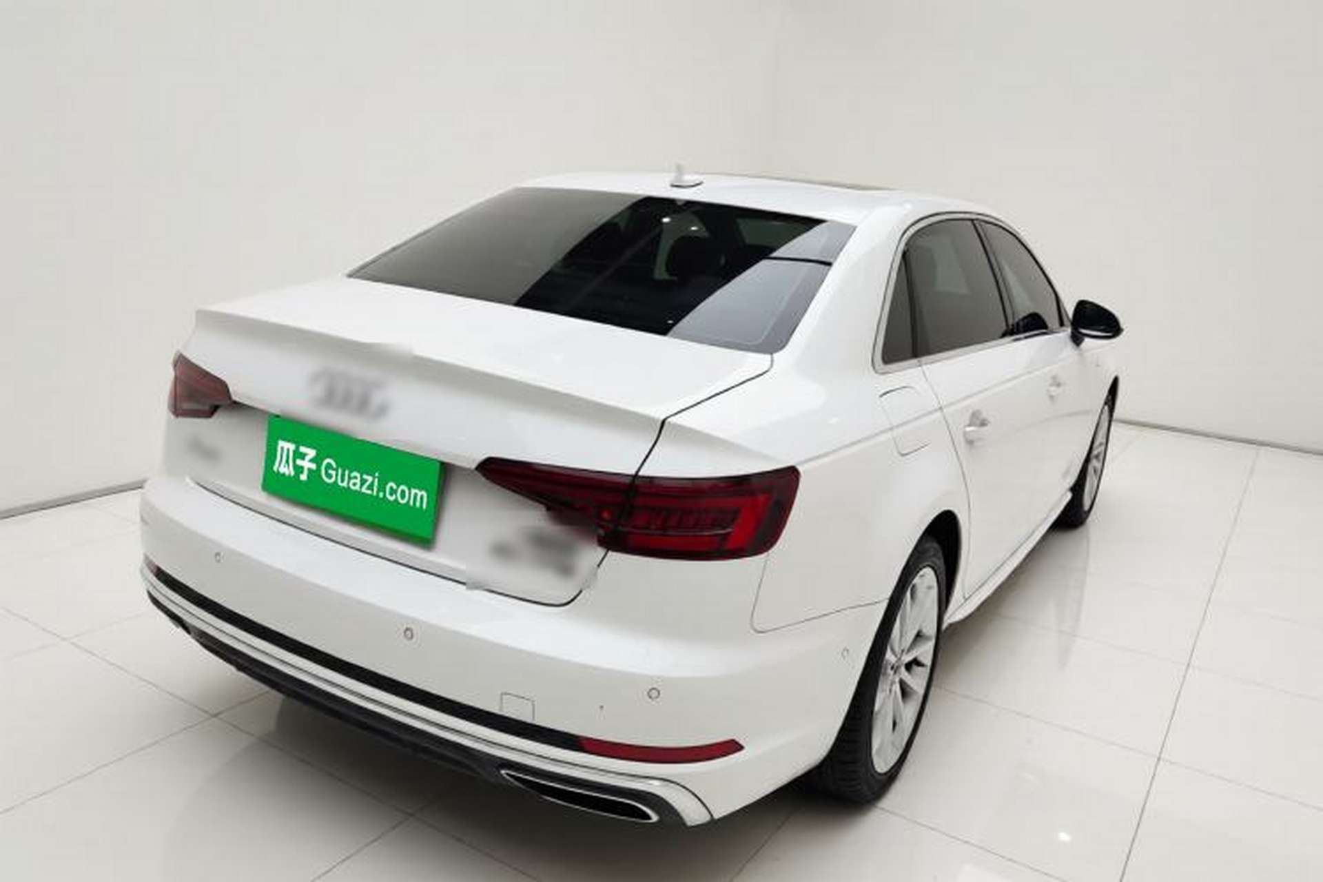 Used Audi A4L 2018 30th Anniversary Edition 40 TFSI Fashion Model Exterior 5