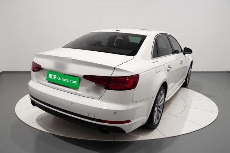 Used Audi A4L 2018 30th Anniversary Edition 40 TFSI Fashion Model Exterior 5